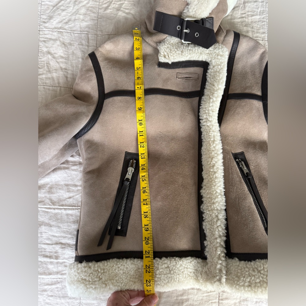 ALLSAINTS PRIYA SHEARLING JACKET TAUPE/ CHALK WHITE MEDIUM - Picture 16 of 16